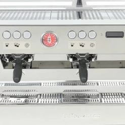 La Marzocco KB90 3 Group AV (Automatic) Espresso Machine 8 La Marzocco KB90 3 Group AV (Automatic) Espresso Machine -Coffee Shop kb90 av 3g detail